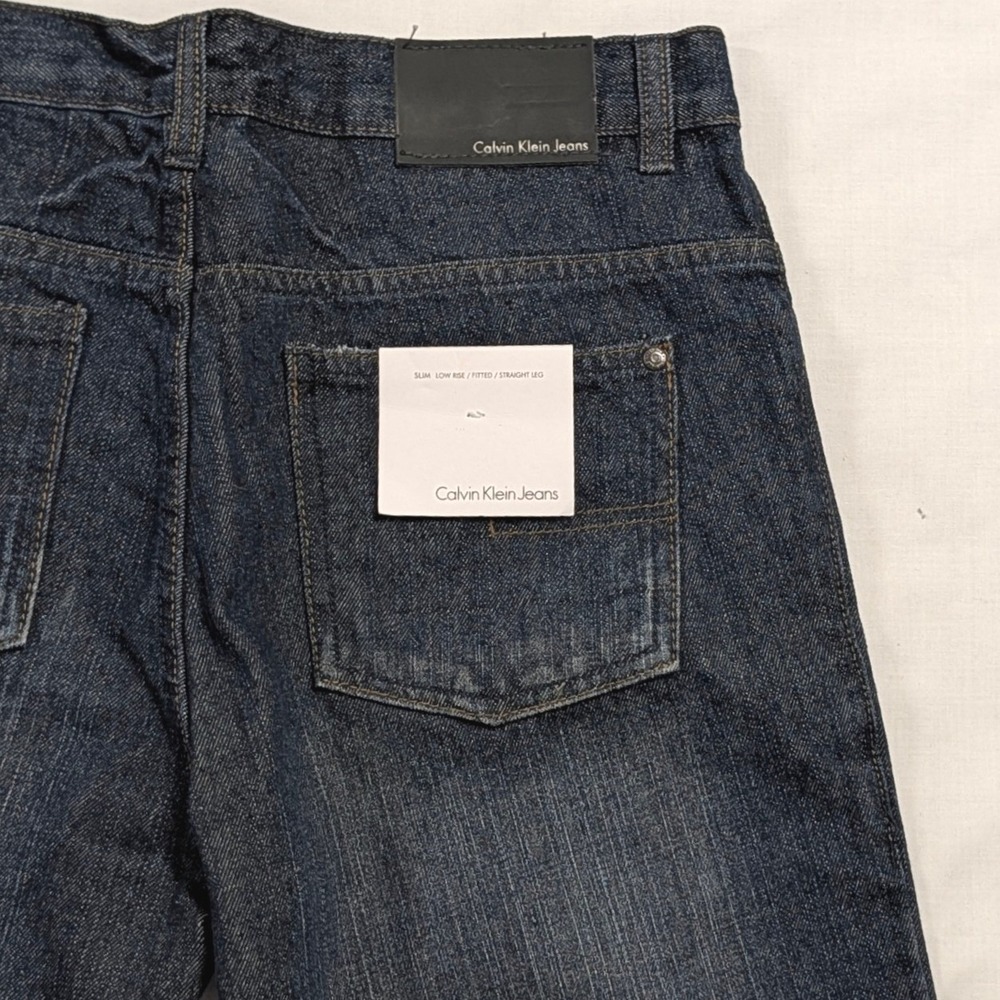Calvin Klein Jeans Slim Low Rise Fitted Straight Leg Dark Wash Denim 20 NWT